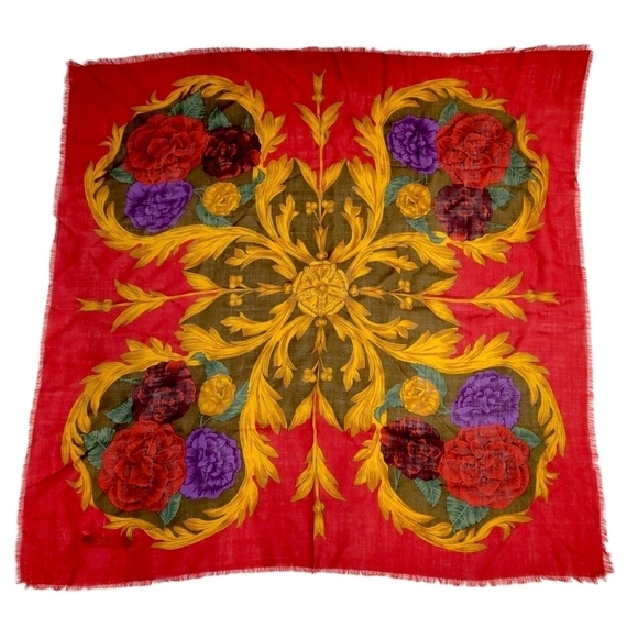 Red Virgin Wool Kaleidescape Rose Brocade Vintage Fringed Scarf - Picture 1 of 5